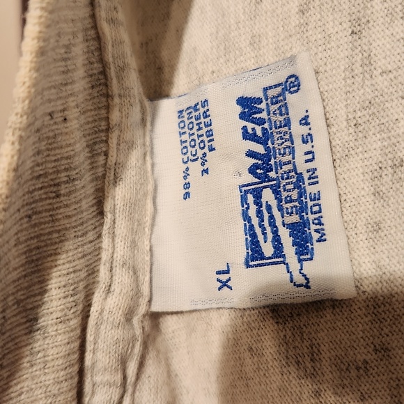 T. SHIRT - Picture 2 of 8